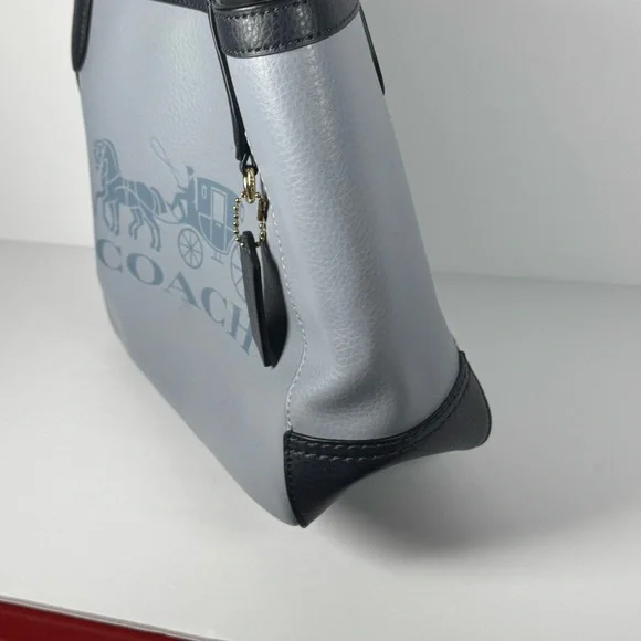 Coach Tote Bag 27in - Picture 14 of 16